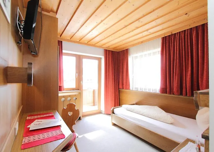 Mittagskogel ザンクト・レオンハルト・イム・ピッツタール