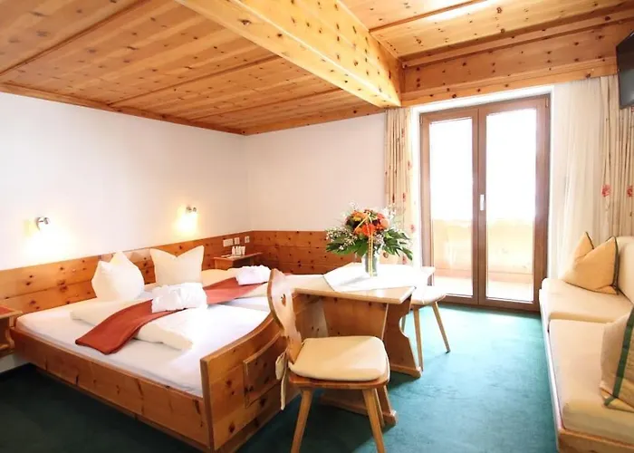 Gasthof Mittagskogel 3*